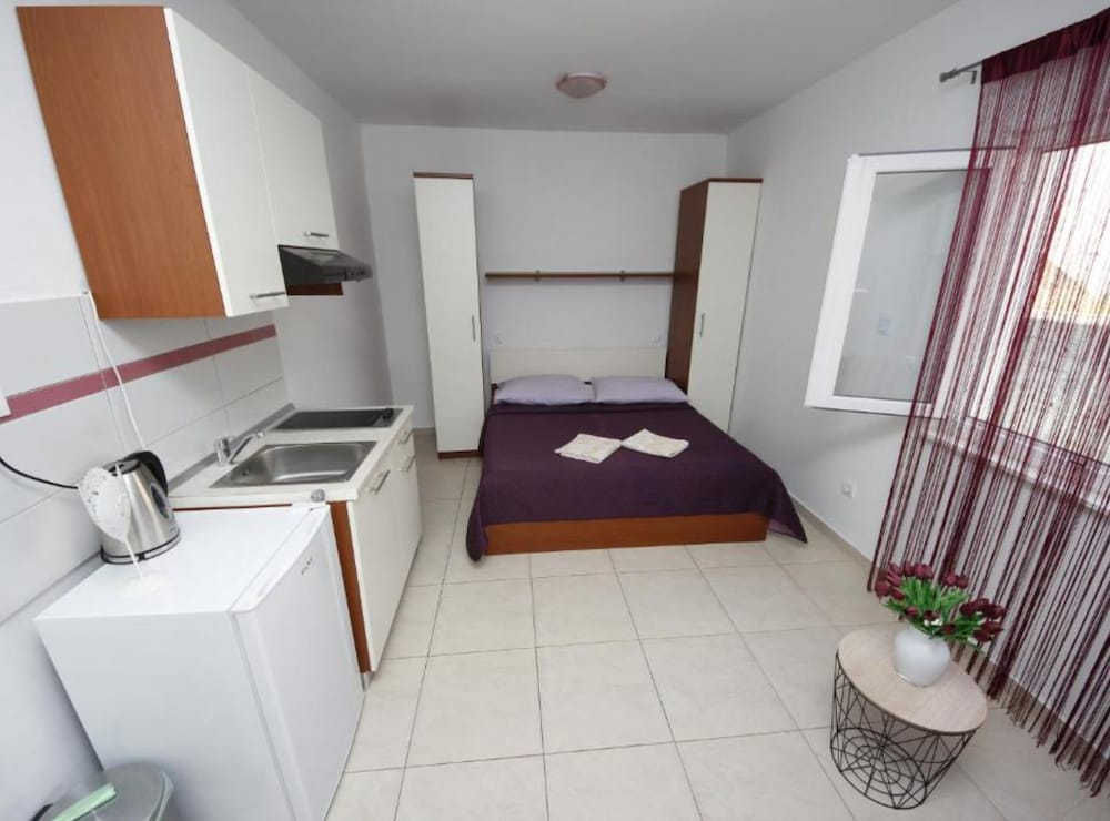 Apartments Katija