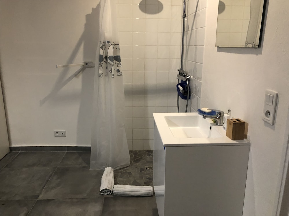 Photo 38