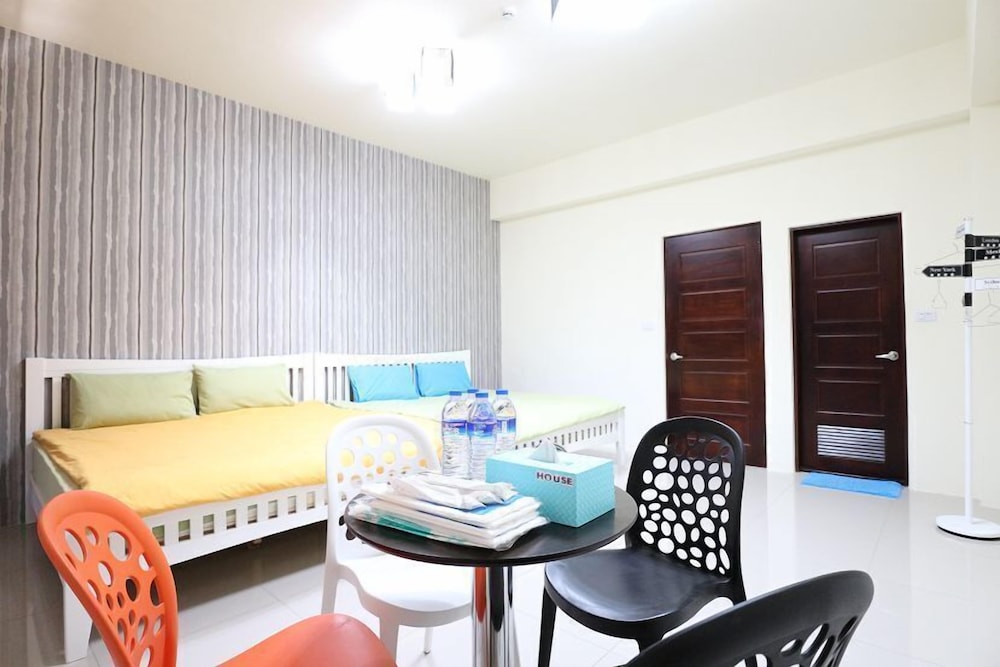 Catherine Hostel