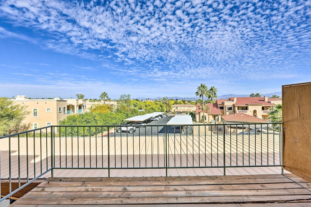 Modern Fountain Hills Townhome w/ Private Patio! view 2