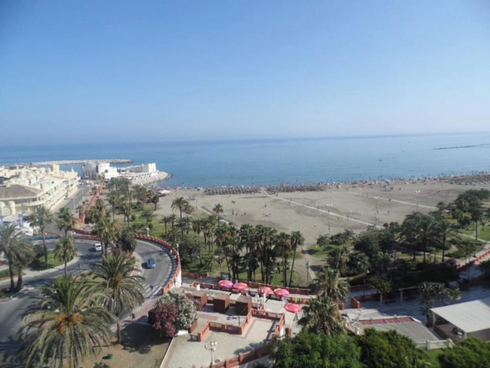 Apartamentos Puerto Marina