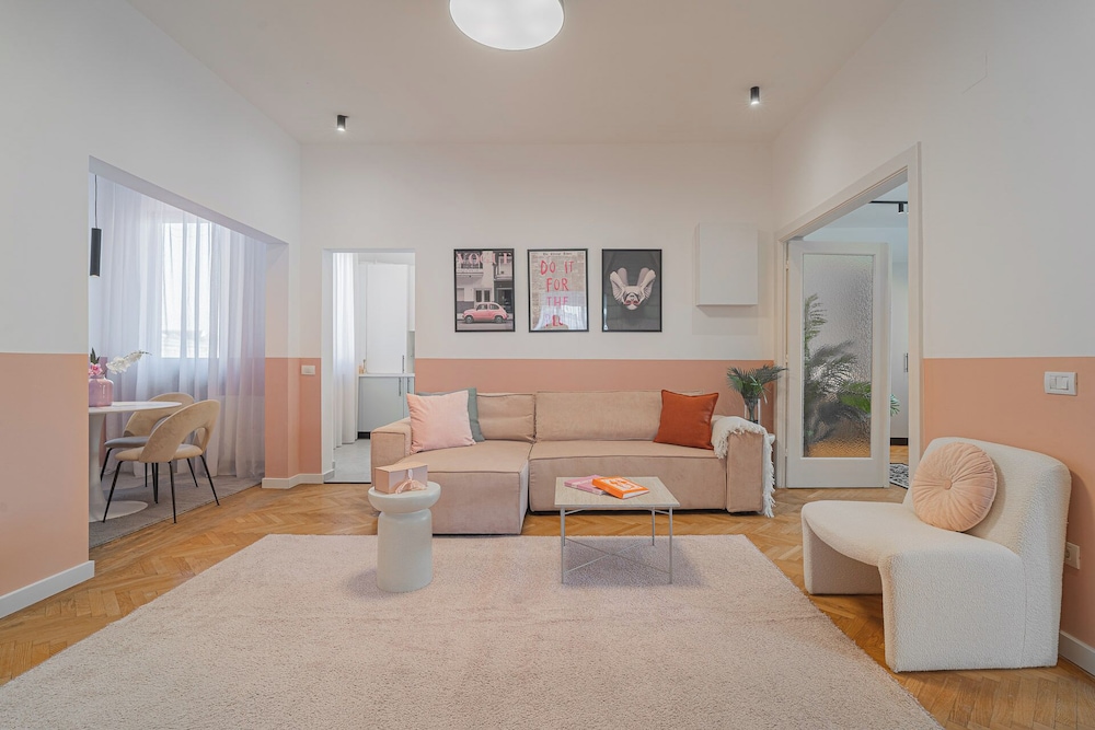 Contemporary 3-Bedroom Lofts - Modern Touches Meet Classic Elegance by Calea Victoriei