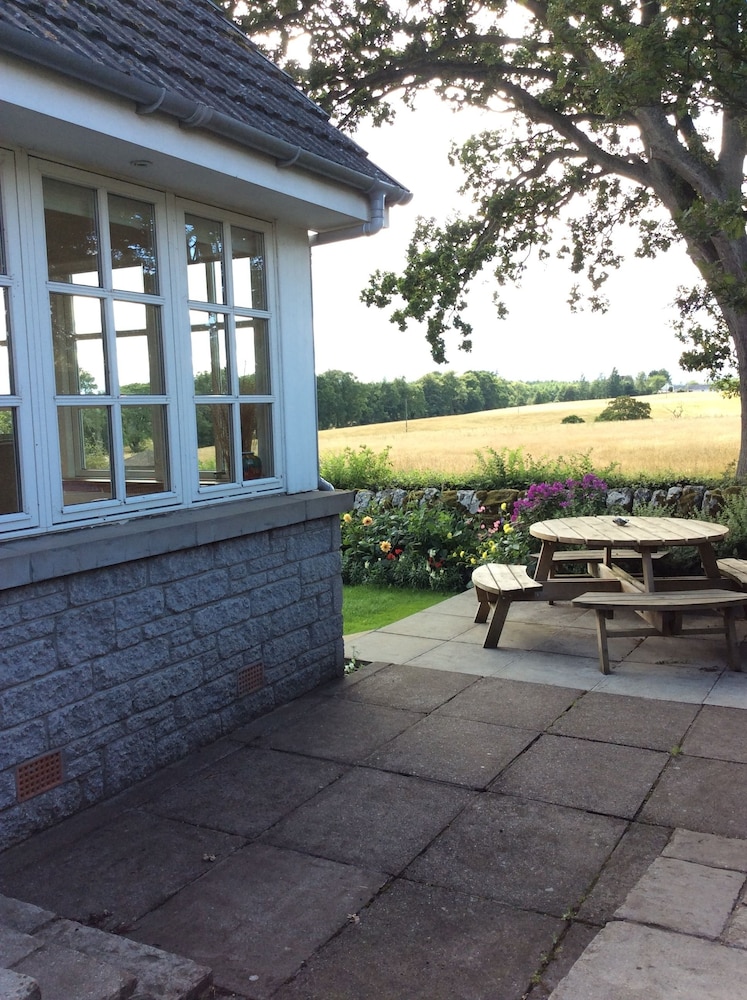 Westacre Lodge Self Catering Chalet