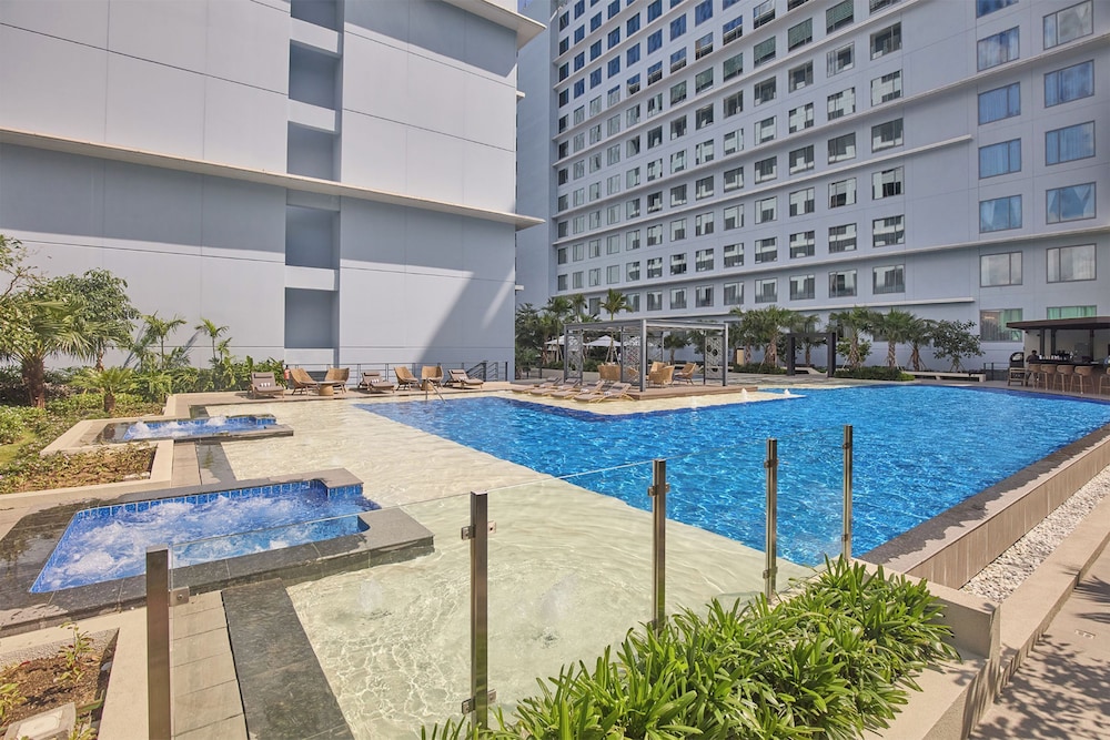 Modern City Stay Near Manila Bay