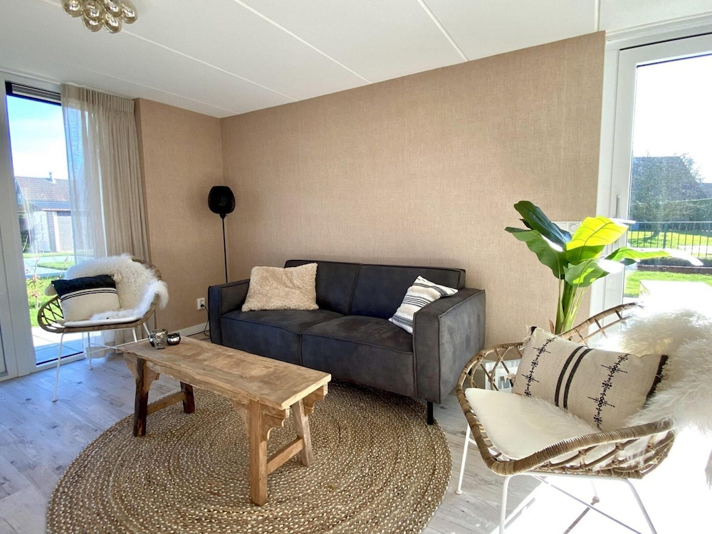 Stunning Villa Near Beaches and Golf Course
