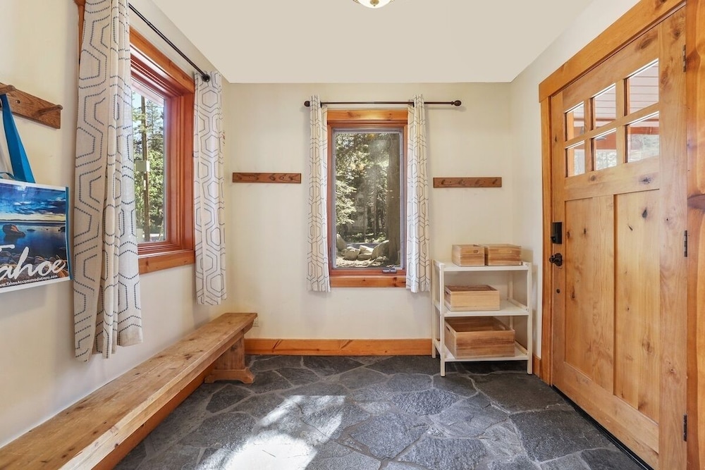 Wsh1030 - Camp Westwater 4 Bedroom Home