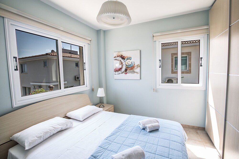 Beautiful Villa With Private Pool, Paralimni Villa 1235 view 5