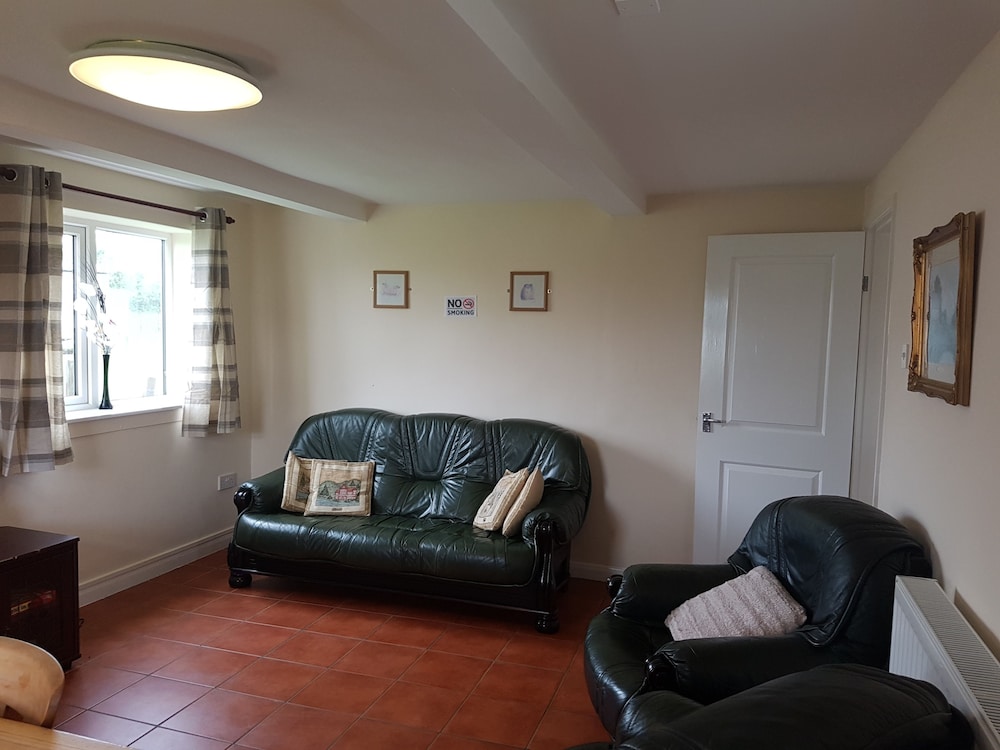 Lynden Cottage view 3