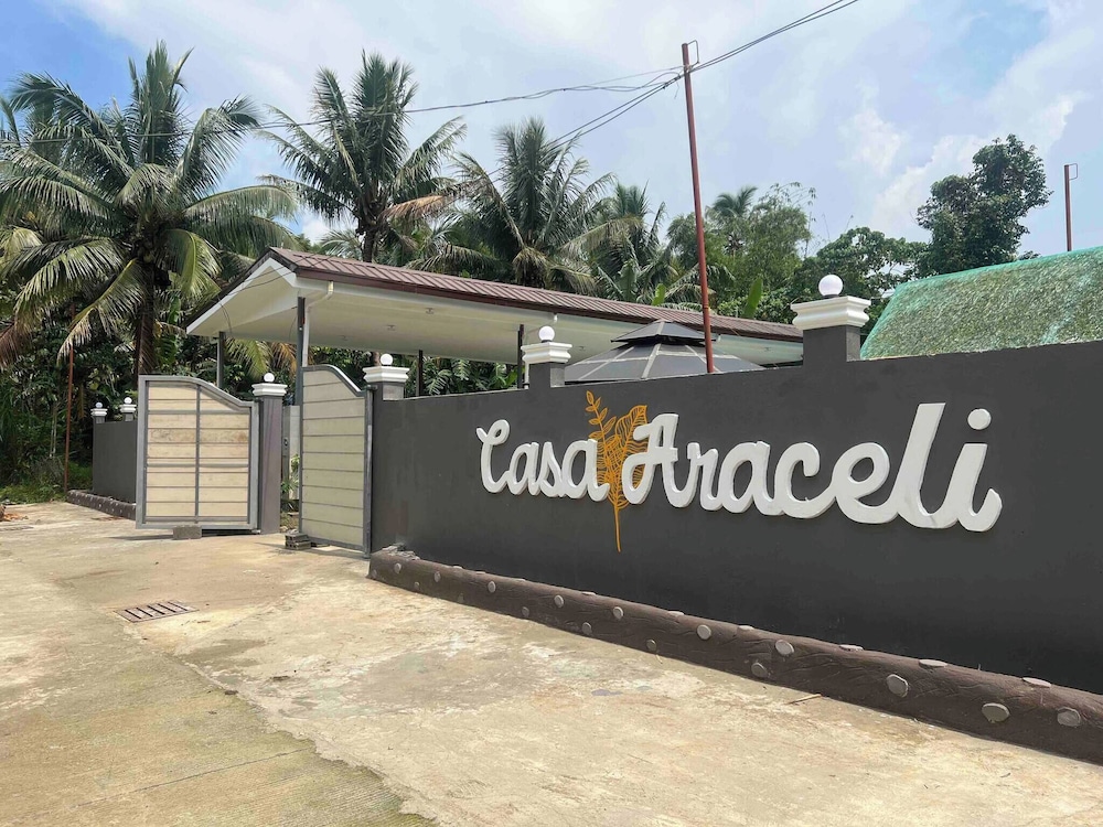 Serene Farmhouse Retreat in Alfonso, Cavite - Perfect for Family Getaways