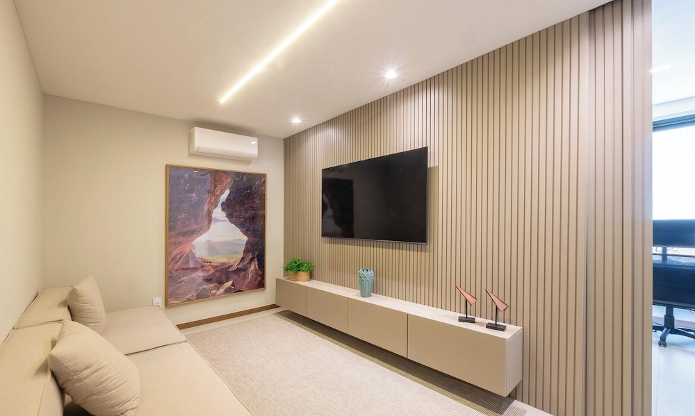 Your Complete Stay in Salvador, Just Minutes From the Beach and Shopping Barra - Hgrs