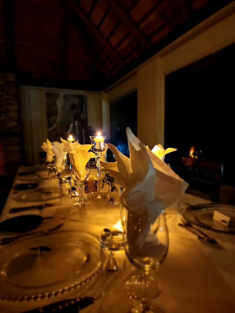 Karongwe - River Safari Lodge