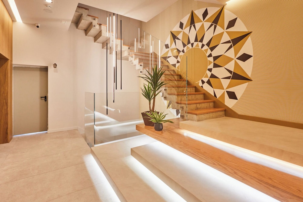 Silken Atlantis Suite – Holiday Homes