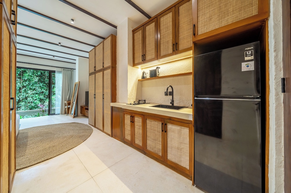Sacred Jungle by EVDEkimi Ubud – Modern Villas and Apartments with Kitchens, Pools, & Personalized Concierge Service