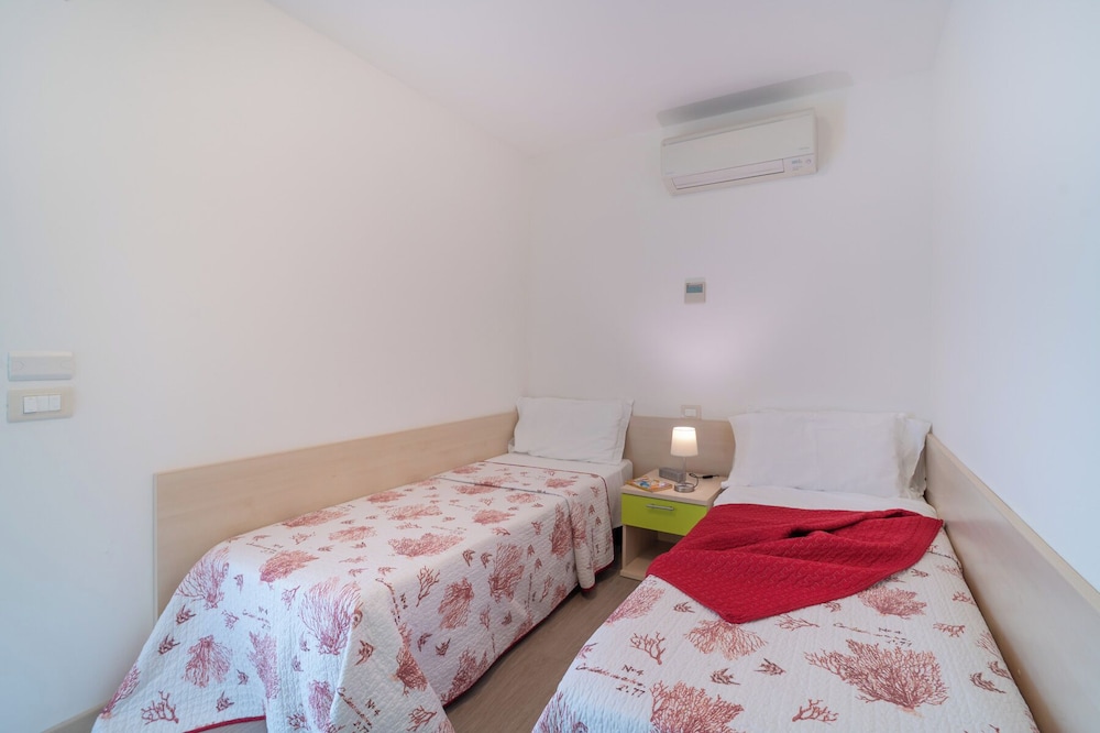 Super Villaggio Planetarium Resort one Bedroom Apartment Sleeps 4