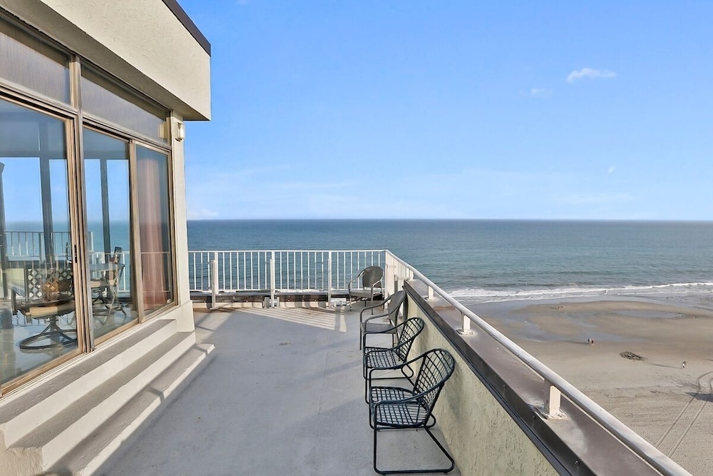 Sands Beach Club Ph1114 4 Bedroom Condo