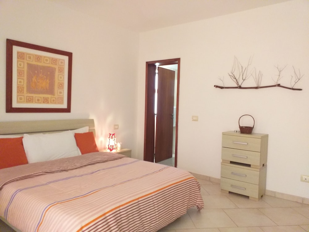 Swyn - The Flat Close To The Beach view 5