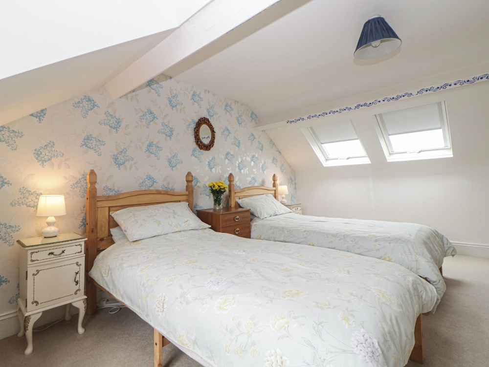 Panoramic Cottage view 5