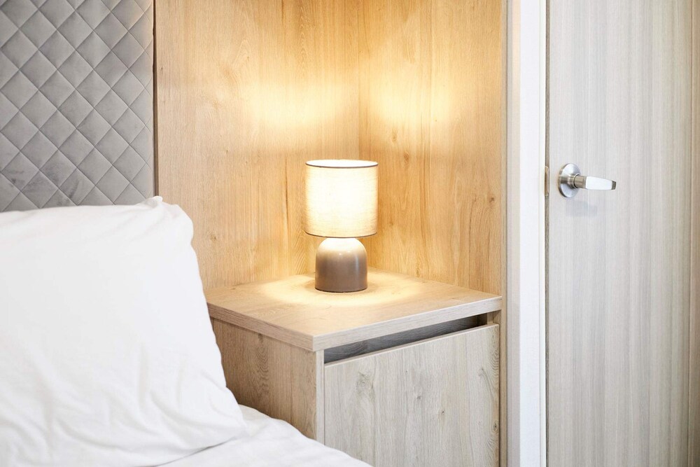 Host Stay Hideaway Retreat