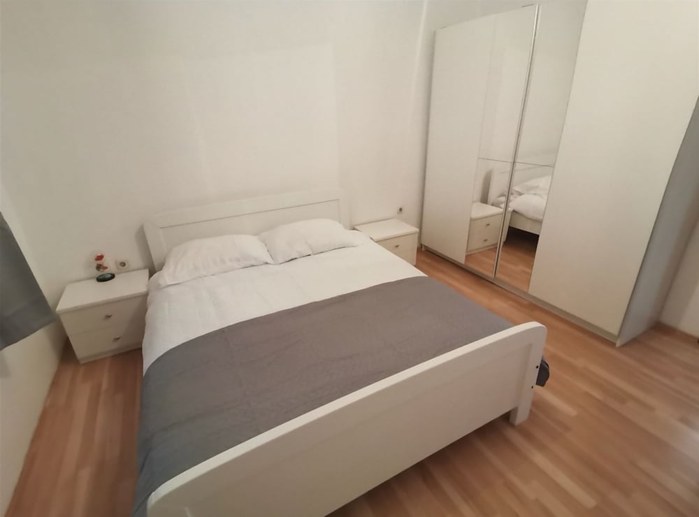 Perfect Getaway Near Korčulas Scenic Sights and Beaches