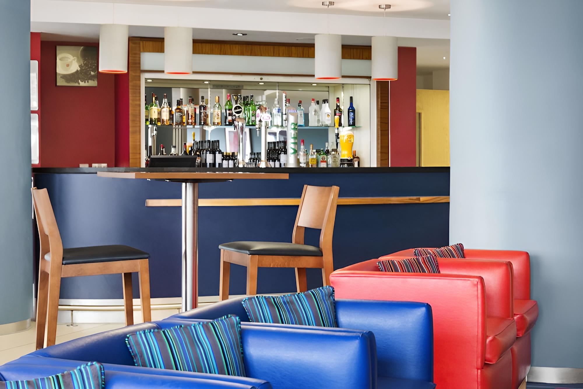 Ramada Encore by Wyndham Doncaster Airport view 4
