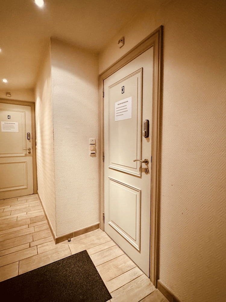 Inn Bruges Suites