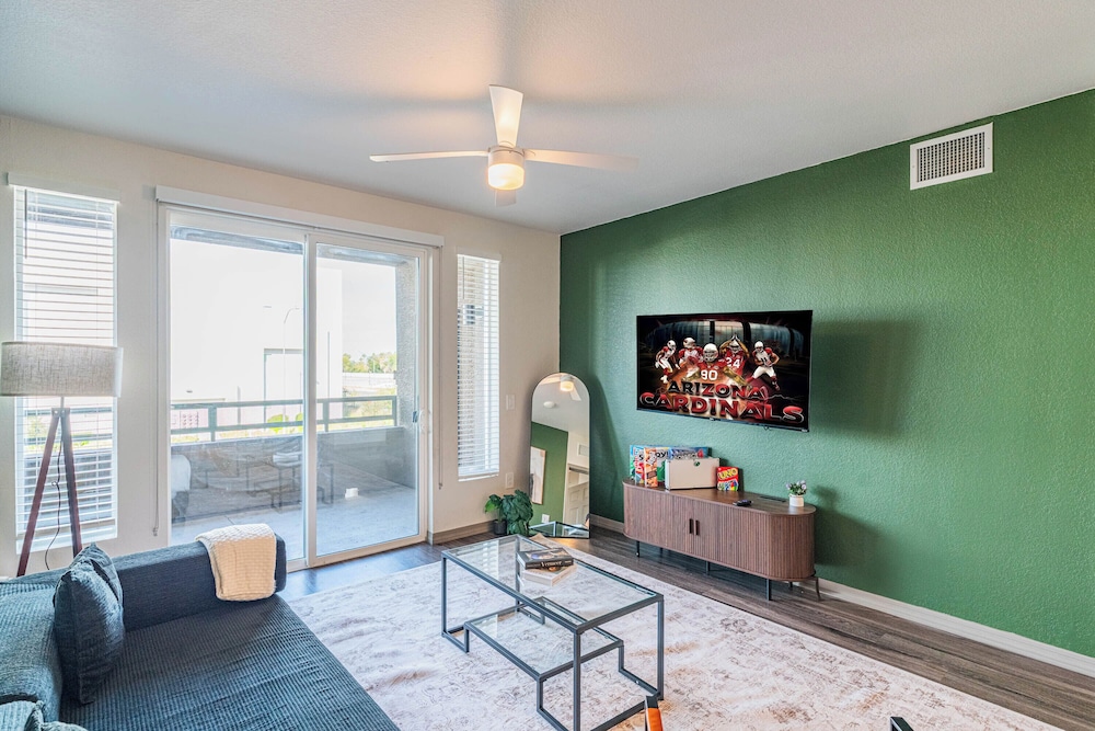 ROVE LIVING/KL - Cardinal 95