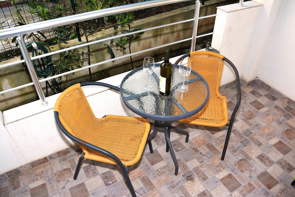 Bonik Apartments photo 2