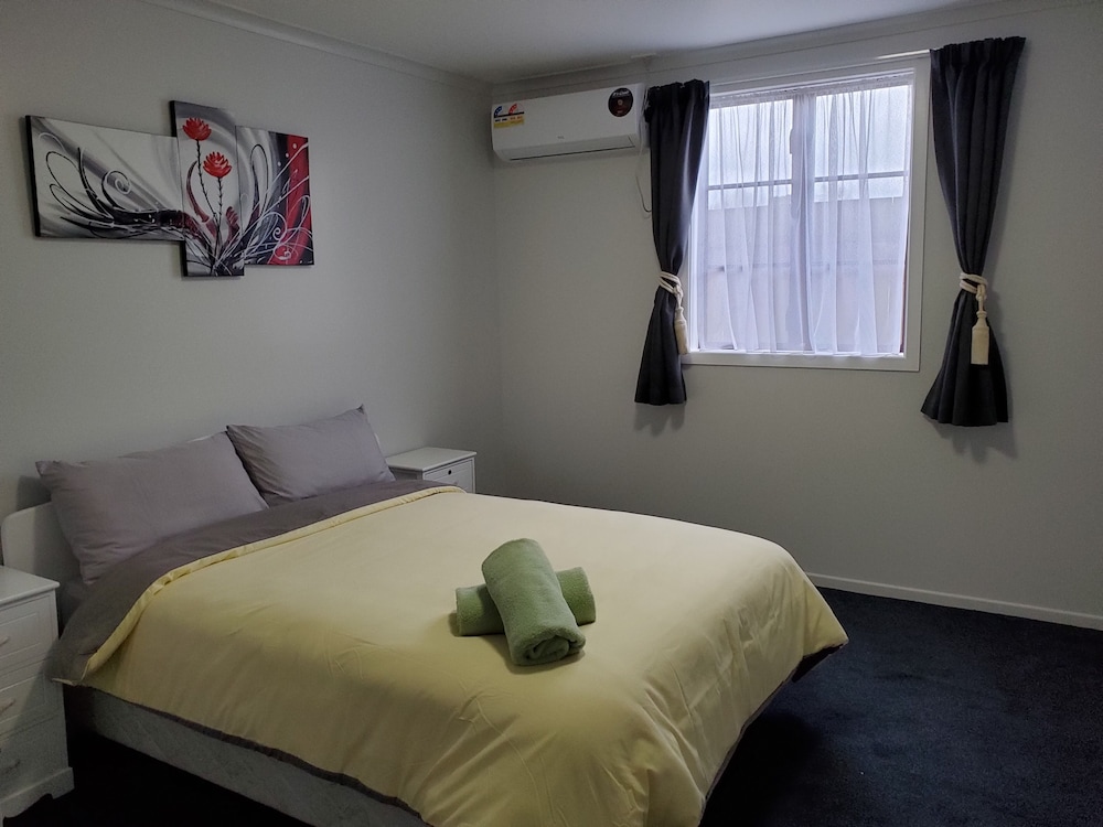 Kawerau Hotel view 3