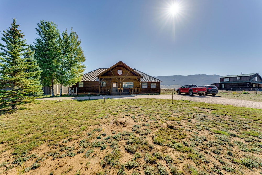 New Mexico Cabin Hideaway w/ Eagle Nest Lake Views view 4