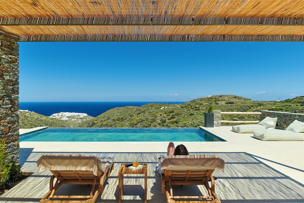 Mythic Villa