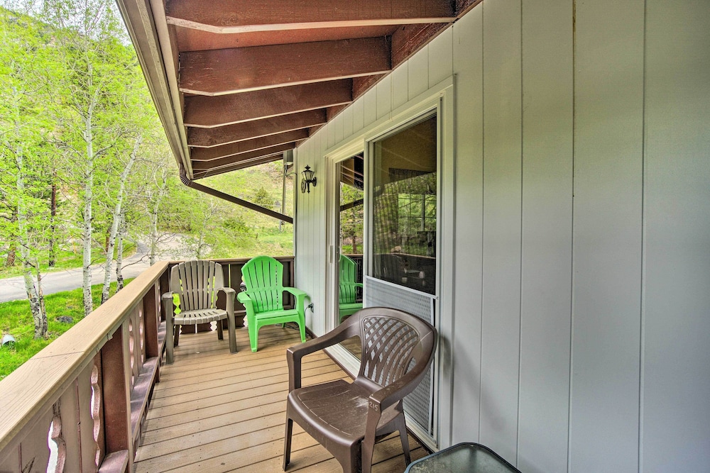Cozy Condo on Fall River - 1 Mile to Rmnp Gate! - Property Image 9