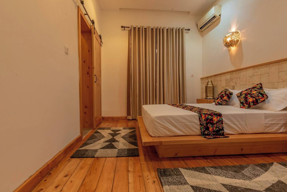 Luxurious Diani Beach Villa With Private Pool