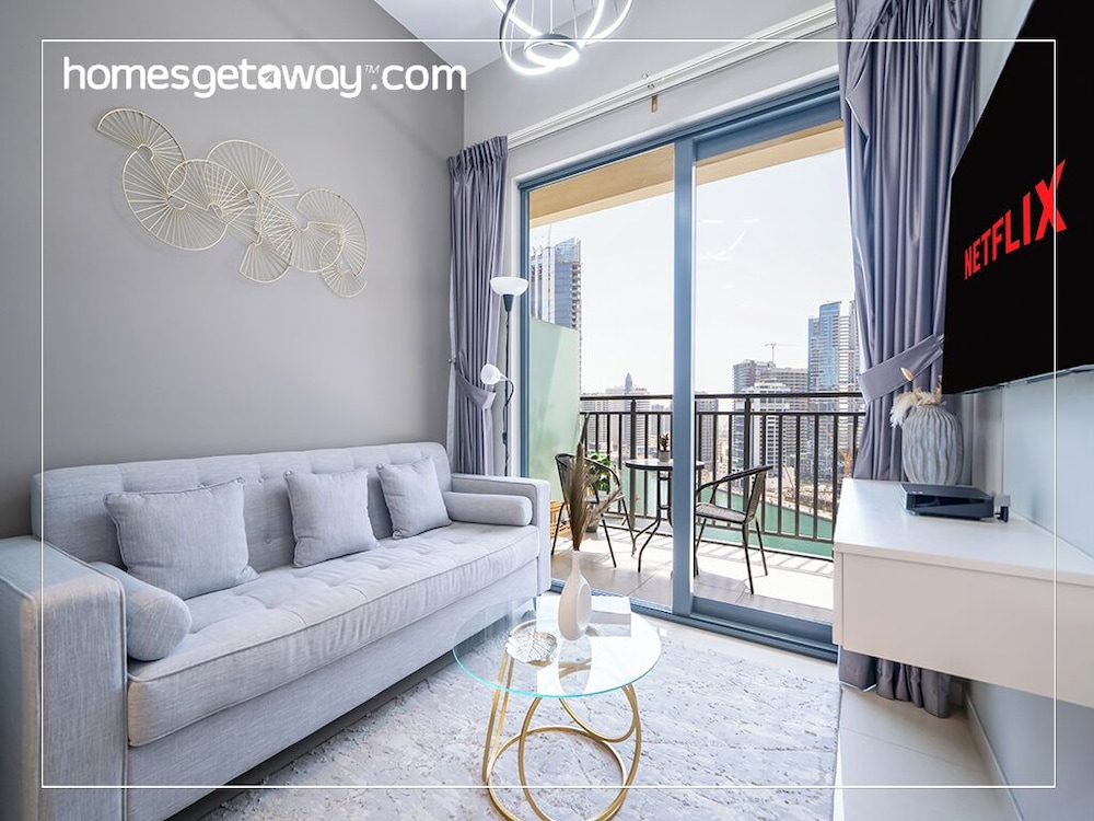 Spacious & Fully Furnished 1BR in Zada