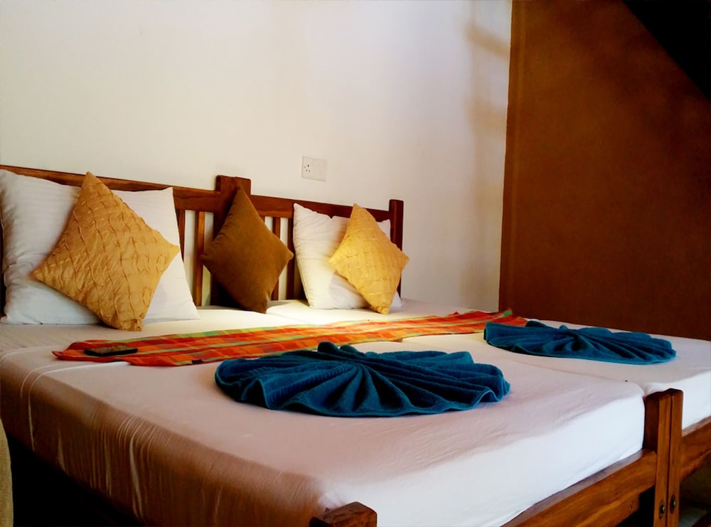 Fresco Lion Villa - Hostel view 4