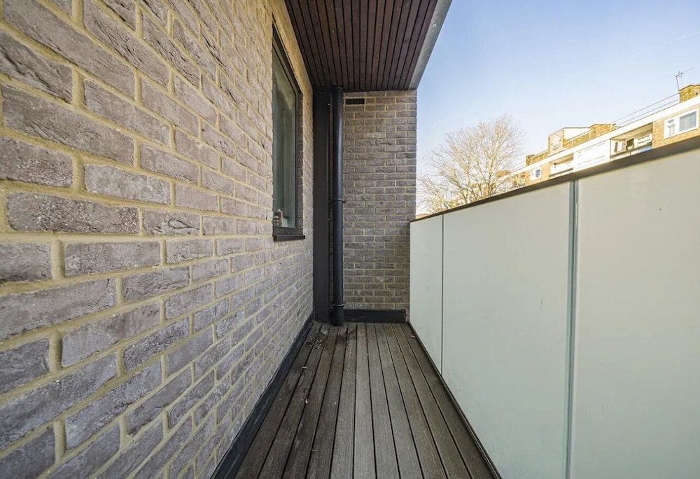 Second nest Brixton