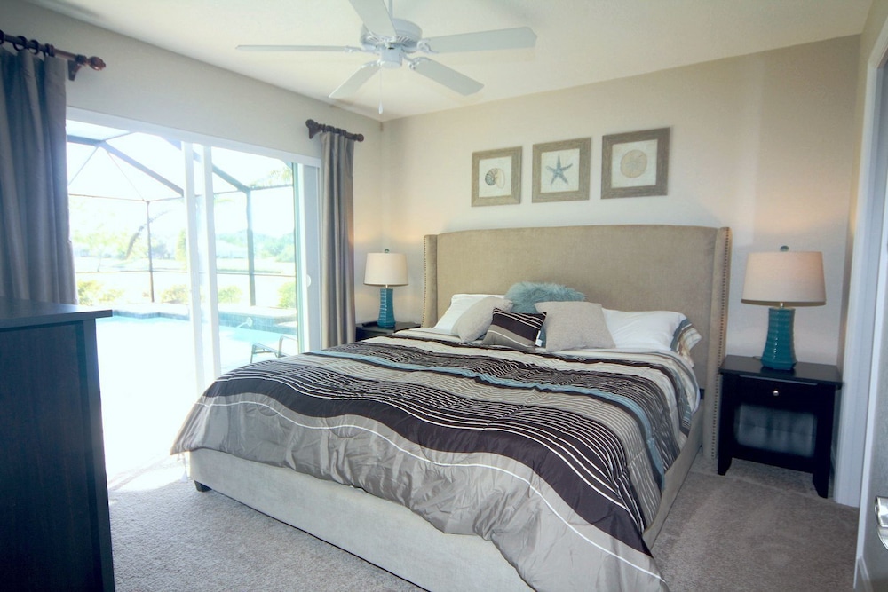 Blue Pearl view 4