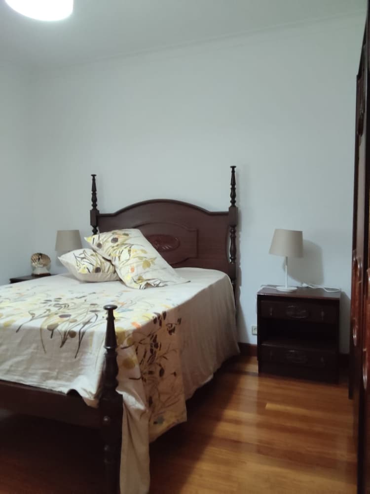 Sweet 3 Bedrooms Terrace Home Close Esposende