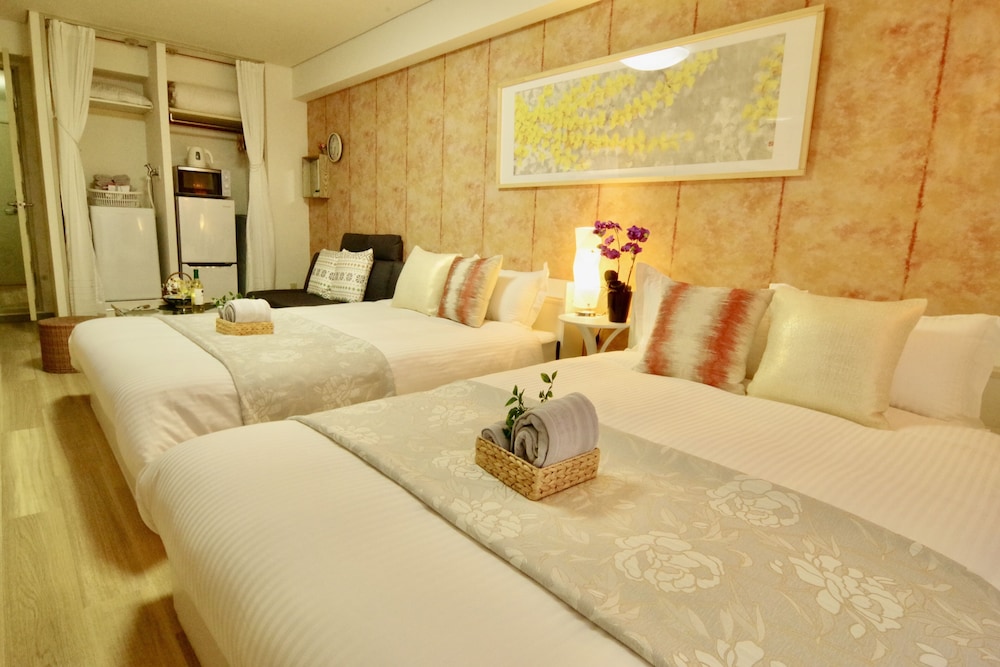 Nipponbashi Art Hotel