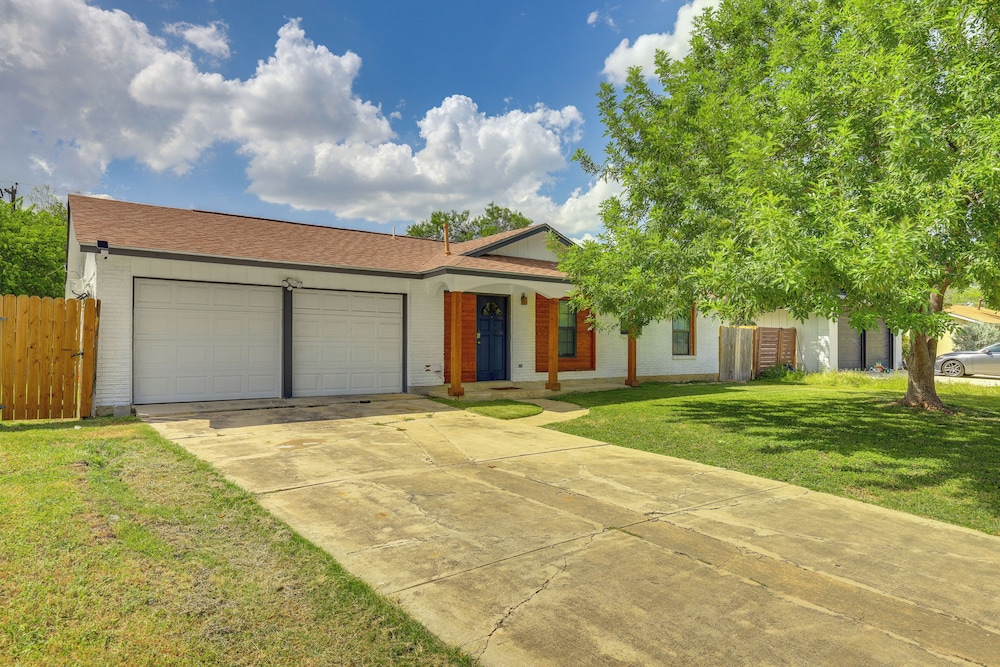 Movie Room & Fenced Yard: San Antonio Family Home