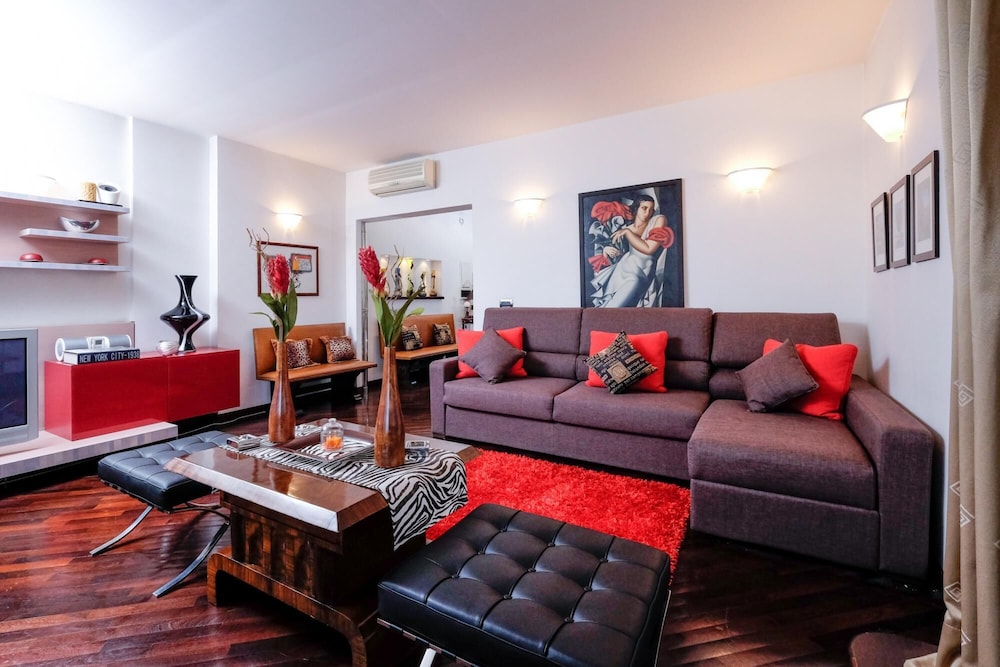 Amazing Penthouse With Terrace by Caracalla photo 5