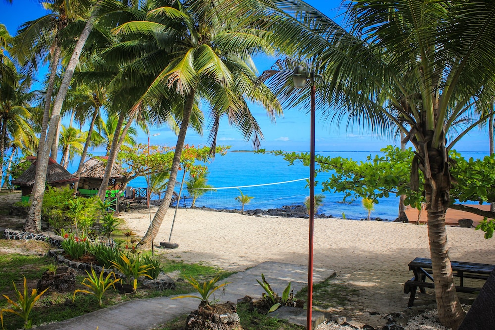 Va-i-moana Seaside Lodge
