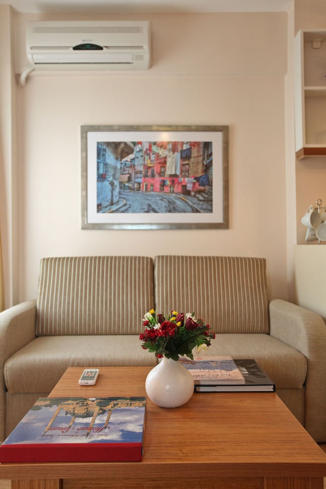 Three Apples Suitleri ve Otel - Image 8