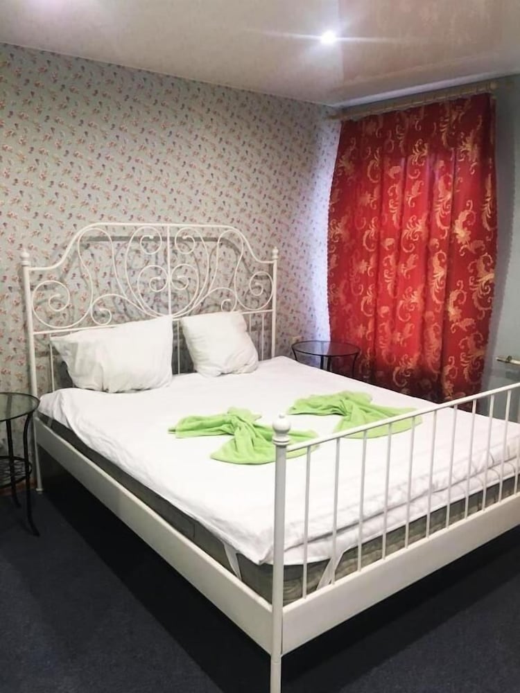 HotelHot Baumanskaya - Hostel