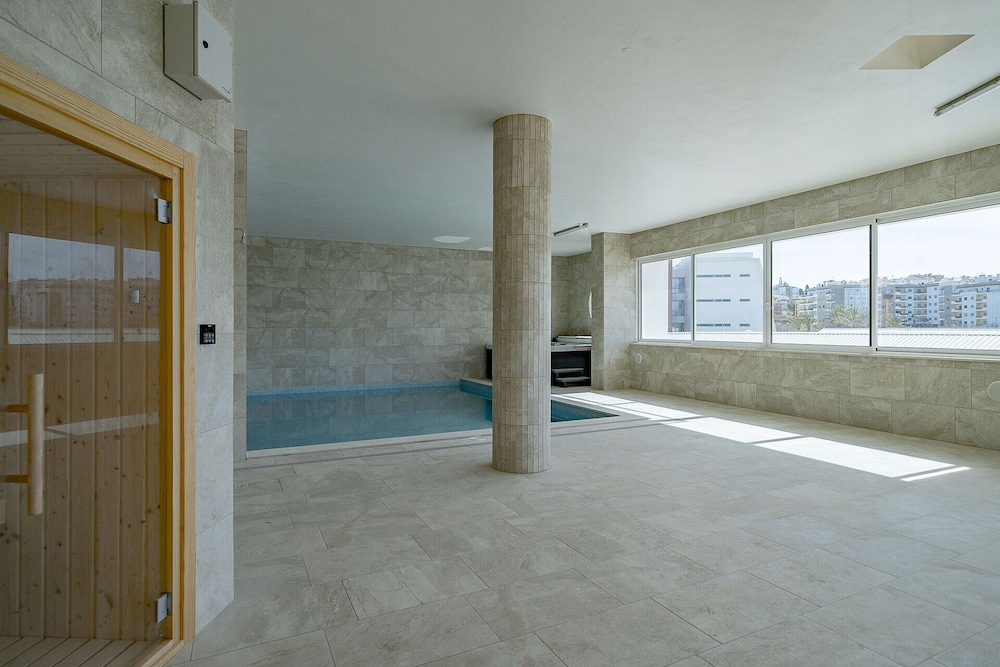 Lagos Marina View 2 With Pool by Homing