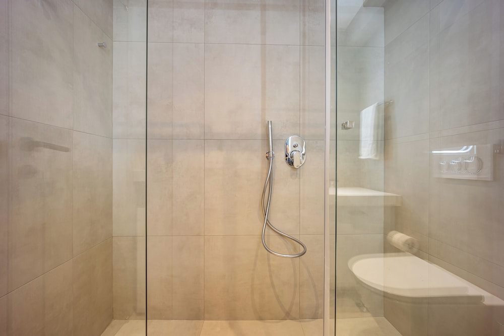 Marbella Living Pangrati By O&O Group