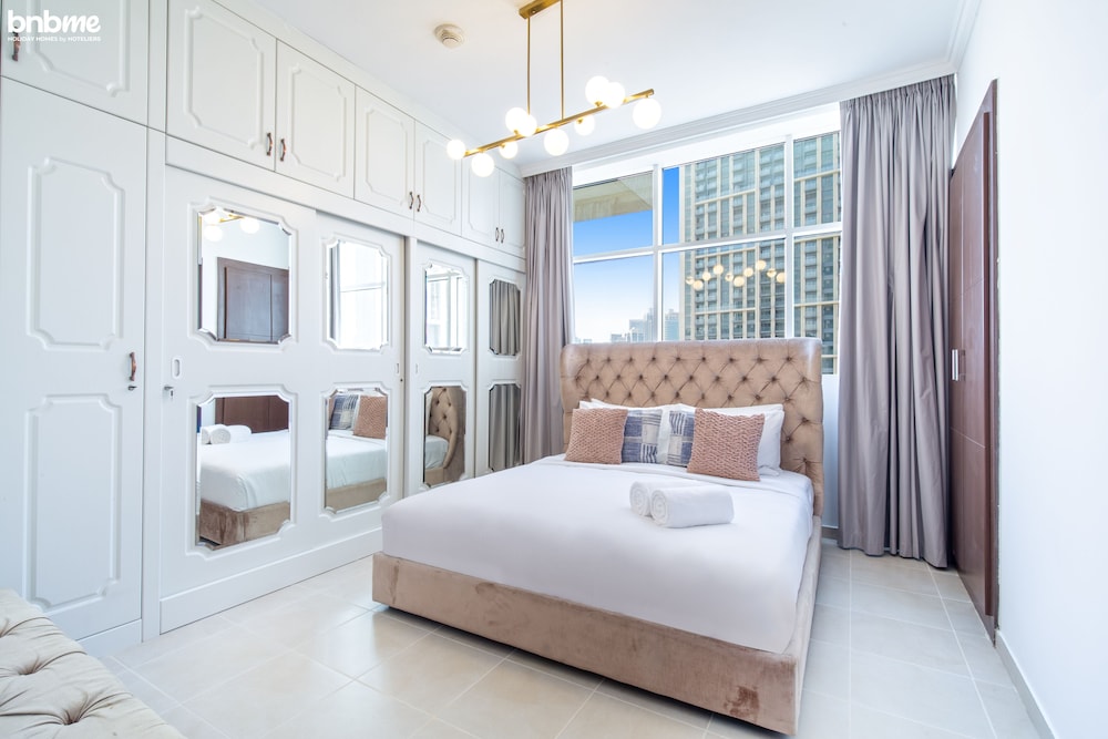 2B - Burj Nujoom - 1406 by bnbme homes