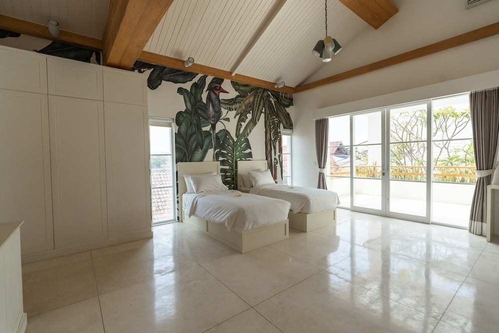 Nalas Villa