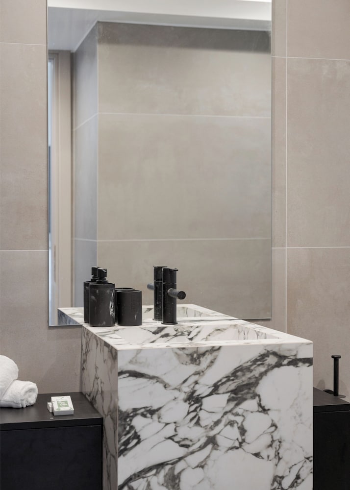 Glyfada Prime Living