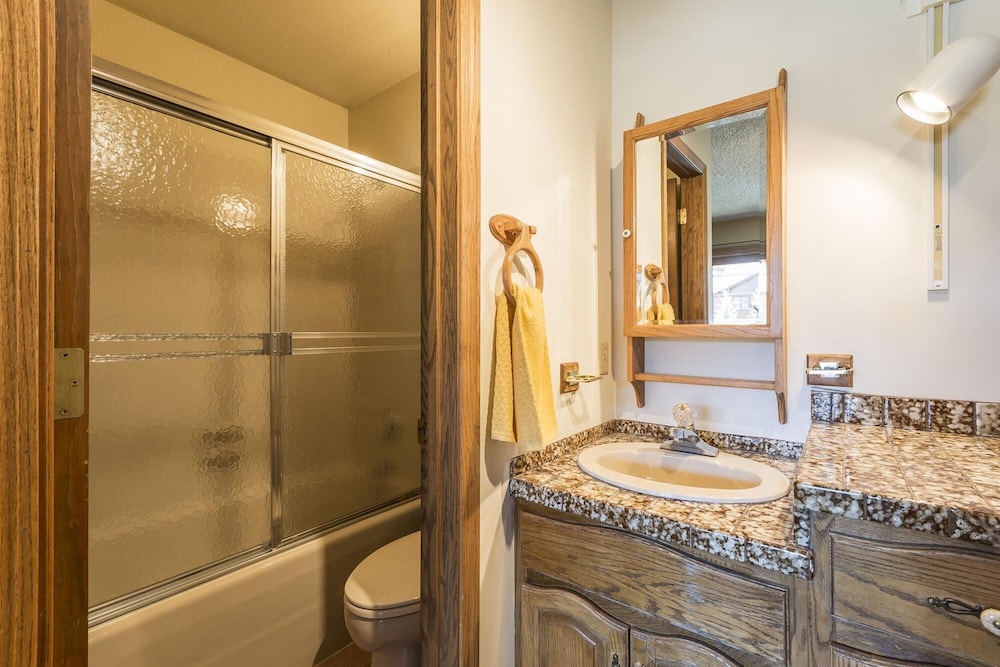 Phoenix 118B - 1 Br Townhouse