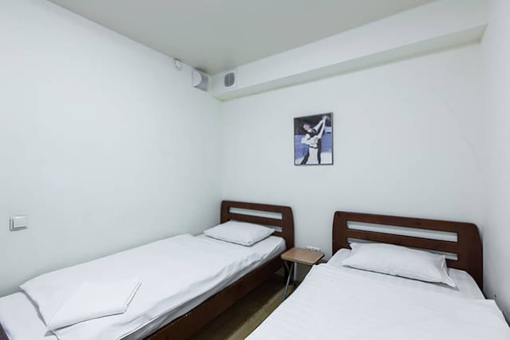 Dance Hotel